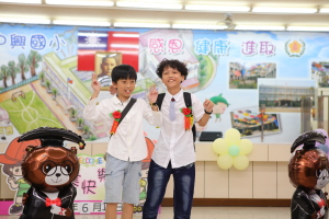20250617第63屆畢業典禮(一）畢業生入場１:3B2A2695